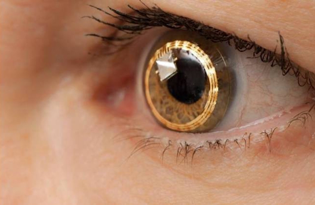 Emprensa lança projeto de lentes de contato inteligentes (Crédito: reprodução)