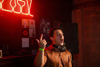 Nonato Vaz estreia como DJ                         