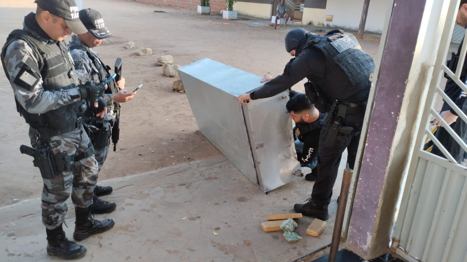 Polícia Civil deflagra operação em São Raimundo Nonato e apreende drogas