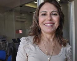Lílian Martins anuncia plano de carreira dos servidores da saúde 