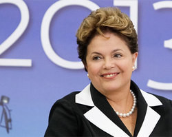 Dilma Rousseff defende protestos em discurso e diz que seu governo ouve “vozes pela mudança”