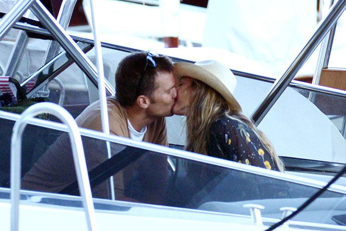 Tom Brady e Gisele Bündchen beijam muito em iate na Itália - Imagem 1