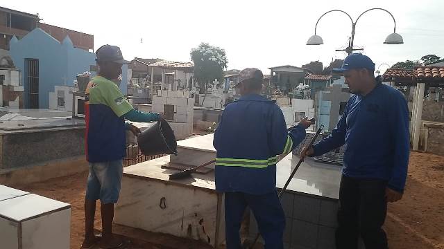Prefeitura de Dom Expedito Lopes intensifica limpeza nos cemitérios - Imagem 33
