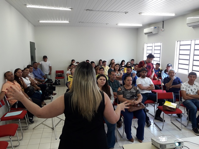 Prefeitura de Dom Expedito Lopes realiza palestra sobre Comunicação Integrada na Gestão Municipal - Imagem 16