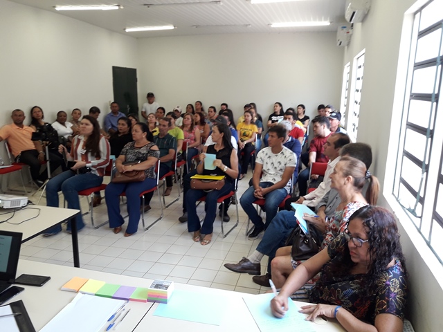 Prefeitura de Dom Expedito Lopes realiza palestra sobre Comunicação Integrada na Gestão Municipal - Imagem 19