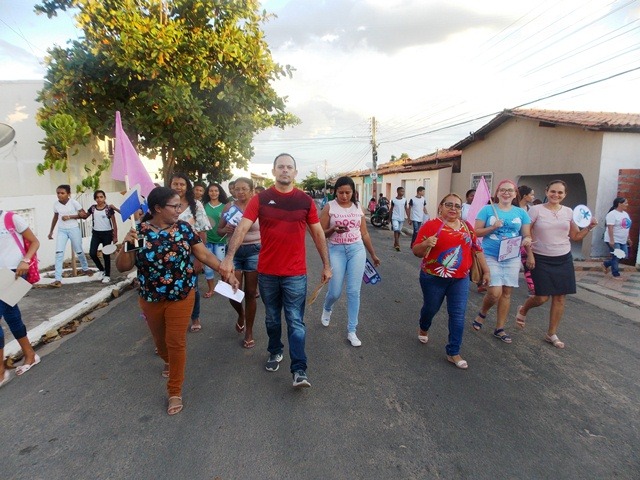 Prefeitura de Barro Duro promove caminhada sobre Outubro Rosa, Novembro Azul e combate ao Aedes - Imagem 20