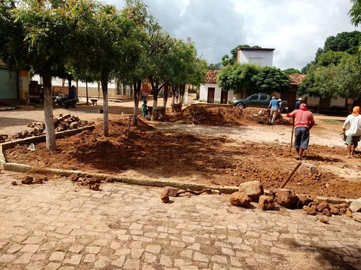 Prefeito de Ipiranga do Piauí, inaugura Obras de Calçamento na localidade São José dos Côcos. - Imagem 2