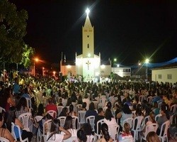 Dom Expedito Lopes realiza Celebração Histórica para receber o Padre Cláudio