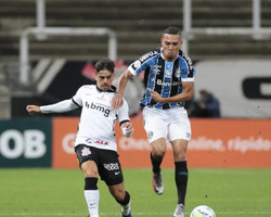 Com dois expulsos, Corinthians aguenta pressão e empata com o Grêmio