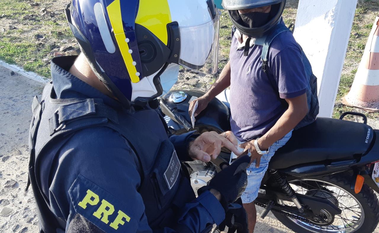 PRF prende seis pessoas durante Operação Duas Rodas no Piauí - Imagem 3