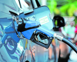 Petrobras reduz preço da gasolina em 2% a partir de quinta-feira (02)