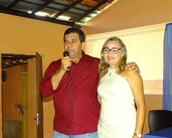 Prefeito Zé Carlos garante pagamento do novo piso salarial aos professores de Jatobá do Piauí