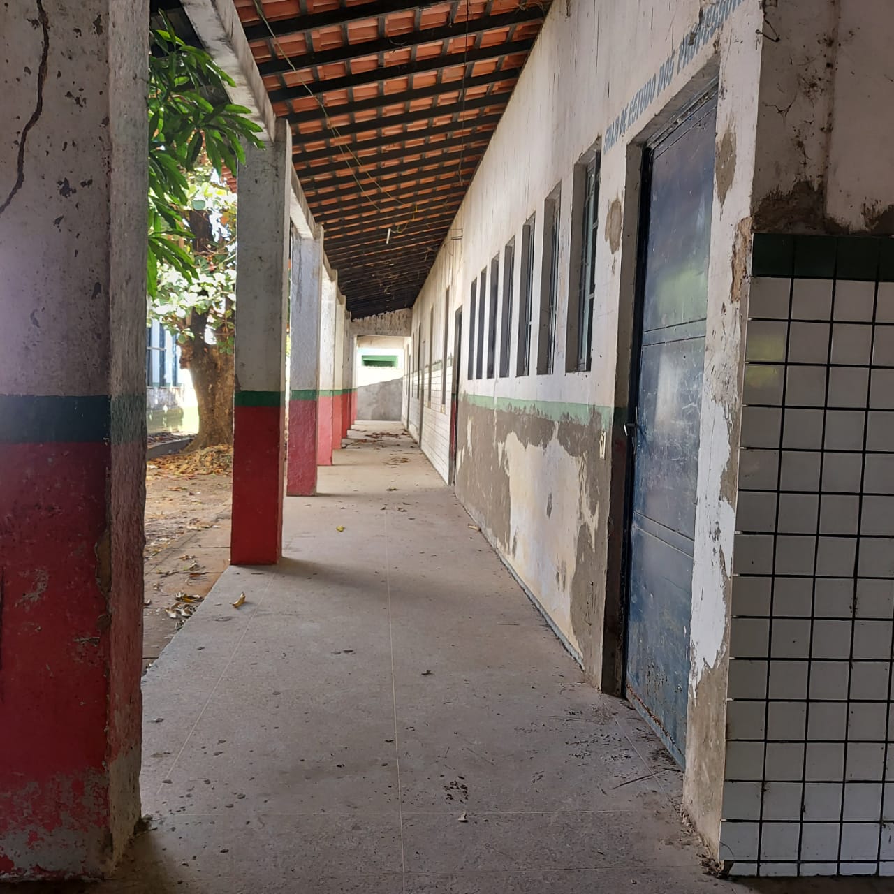 Escola é reformada através de recursos do Fundef em Teresina - Imagem 2