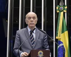 Justiça aceita denúncia e José Serra vira réu por lavagem de dinheiro