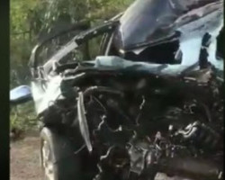 Grave colisão entre carro e carreta deixa dois mortos na BR-316 no MA