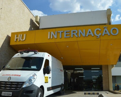 Mais dois pacientes de Manaus recebem alta hospitalar no HU-UFPI