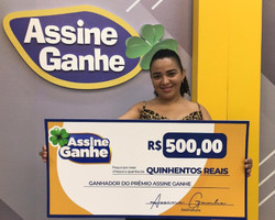 Assine Ganhe: 94ª sorteada recebe prêmio de R$ 500 no GMNC