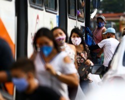 Prefeitura de Timon mantém obrigatoriedade do uso de máscaras em decreto
