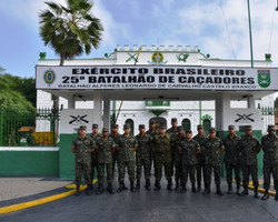 Comandantes do Exército vêm à Teresina para solenidade de formatura