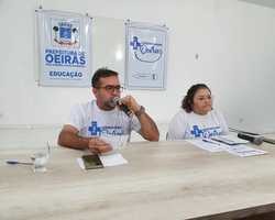 Zé Raimundo anuncia abono de até R$ 25 mil para professores de Oeiras