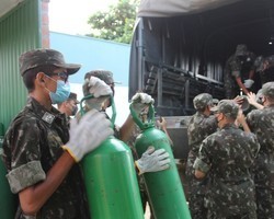Com 100% de UTIs ocupadas,  Exército ajuda Sesapi e distribui oxigênio