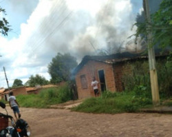 Homem que ateou fogo na própria casa morre em hospital no Piauí 