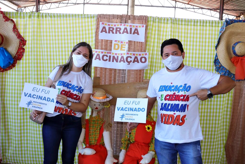 Trabalhadores da Educação são imunizados na cidade de Valença do Piaui - Imagem 67