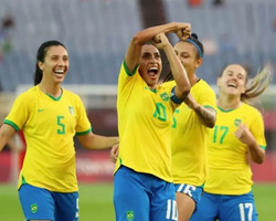 Marta é a primeira jogadora a marcar em cinco olimpíadas  consecutivas 