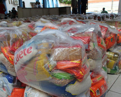 Semcaspi promove distribuição de 30 mil cestas básicas para entidades