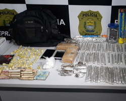 Homem é preso com drogas e mais de R$ 13 mil em residência em Teresina
