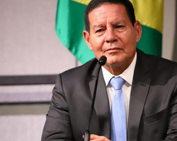 Mourão: “Guedes não foi à ONU para acompanhar assuntos da pasta”