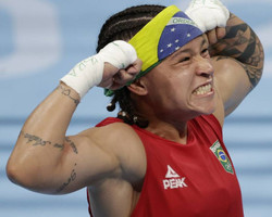Beatriz Ferreira é ouro no Campeonato Mundial militar de boxe