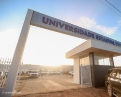 Governador Wellington Dias inaugura campus da UESPI em Oeiras