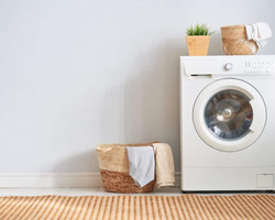 Bactéria mortal pode estar vivendo dentro da máquina de lavar roupas