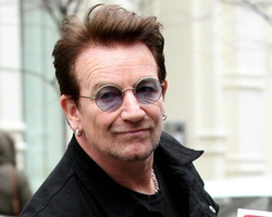 Bono Vox, do U2, descobre que primo é seu irmão após caso do pai com tia