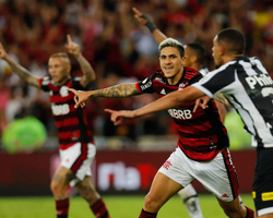 Flamengo vence o Santos por 3 a 2 antes da final da Libertadores 