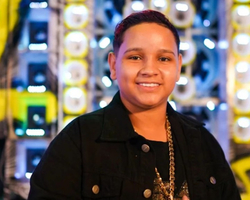 DJ de 13 anos fez a música mais tocada do Brasil, 'Casei Com a Putaria'