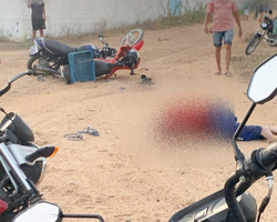 Colisão entre motocicletas deixa homem morto e outro ferido em Jaicós
