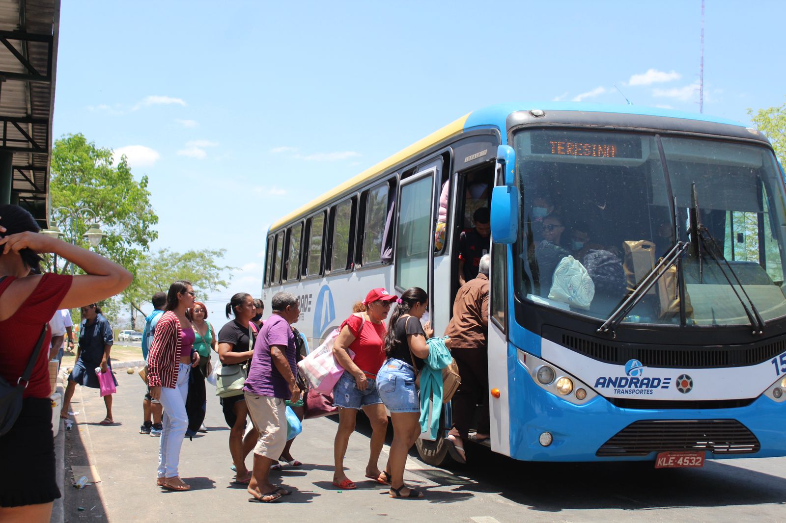 Ônibus intermunicipal é ofertado de forma gratuita neste domingo (30) (Foto: Raissa Morais)
