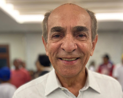 “Ele [Ciro Nogueira] deve estar muito triste”, diz senador Marcelo Castro
