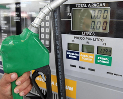 Preço da gasolina dispara com cinco reajustes consecutivos; veja 