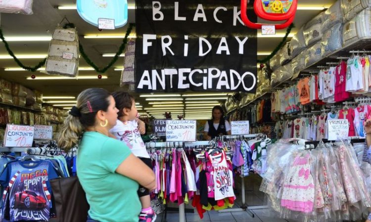 Lojistas devem disponibilizar descontos de até 80% em variadas áreas do comércio (Foto: Divulgação/Agência Brasil)