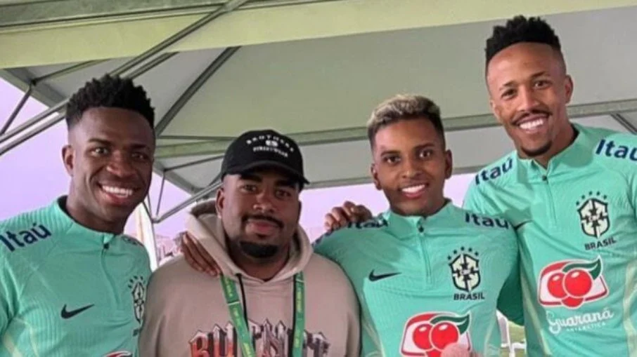 Yurizinho se tornou parça de jogadores da seleção brasileira. (Foto: Reprodução - Instagram)