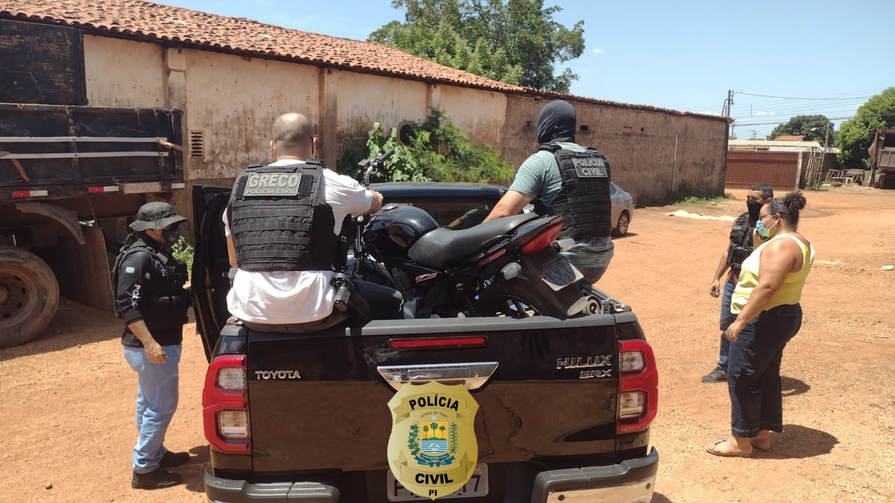 Polícia Militar é preso em flagrante pelo GRECO na zona Sul de Teresina (Foto: Reprodução)