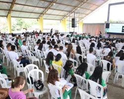 Escolas de 6 municípios fazem caravana para revisão Pré-Enem Seduc em Altos