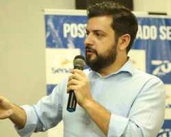 Rafael Fonteles anuncia o economista Victor Hugo para Investe Piauí