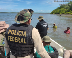 Polícia Federal apreende redes de pesca ilegais no Delta do Parnaíba