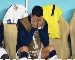 Cristiano Ronaldo chora muito após eliminação de Portugal para Marrocos 
