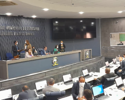 Câmara Municipal de Teresina derruba veto de Dr. Pessoa ao Orçamento 2023 