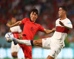 Coreia do Sul vence Portugal e se classifica para oitavas de final da Copa